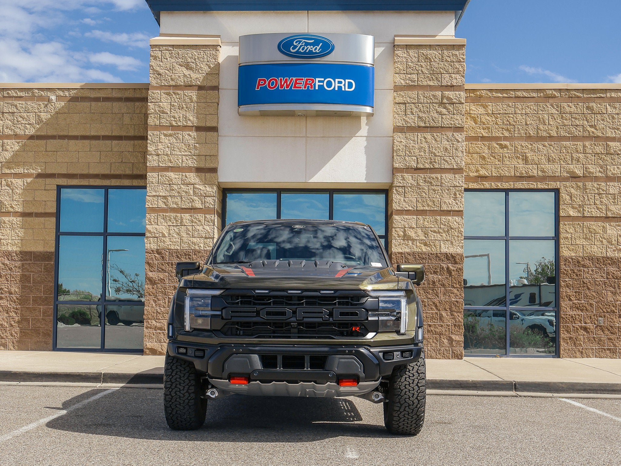 New 2026 Ford F150 Raptor w/ Equipment Group 803A Raptor R AWD/4WD image 3
