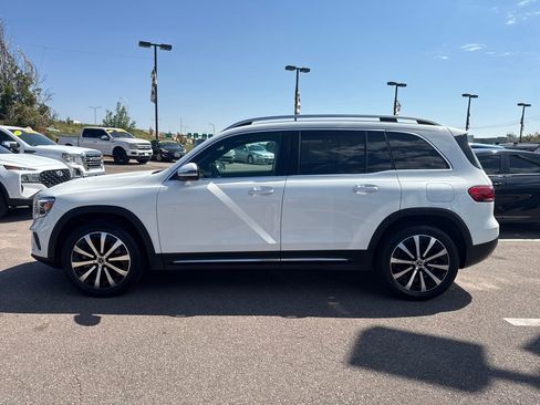 Used 2022 Mercedes-Benz GLB 250 4MATIC image 18