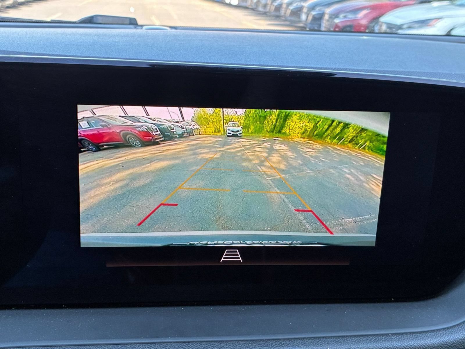 Used 2025 Buick Encore GX Preferred FWD image 21