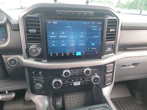 Used 2024 Ford F150 XLT AWD/4WD image 11