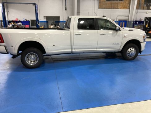Used 2020 RAM 3500 Laramie AWD/4WD image 8
