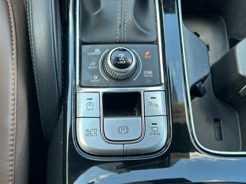 Used 2022 Kia Telluride SX w/ SX Prestige Package AWD/4WD image 31
