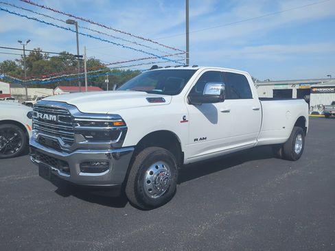 New 2026 RAM 3500 Laramie image 5