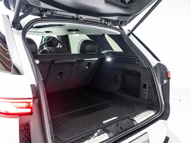 New 2027 Land Rover Range Rover Sport Battersea AWD/4WD image 33
