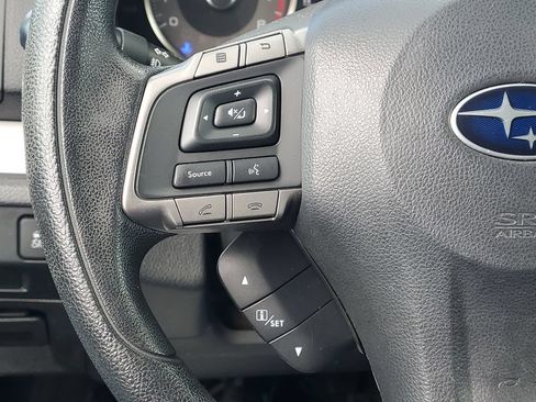 Used 2016 Subaru Forester 2.5i Premium AWD/4WD image 19