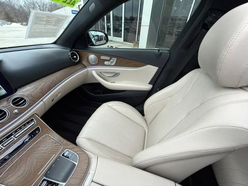Used 2021 Mercedes-Benz E 350 4MATIC Sedan image 24
