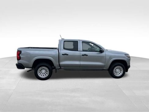 Used 2024 Chevrolet Colorado W/T RWD image 7