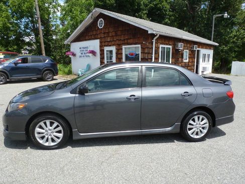 Used 2010 Toyota Corolla S FWD image 11