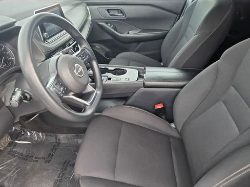 Used 2024 Nissan Rogue S image 16