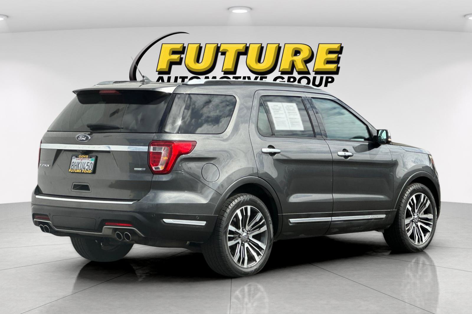 Certified 2018 Ford Explorer Platinum AWD/4WD image 3