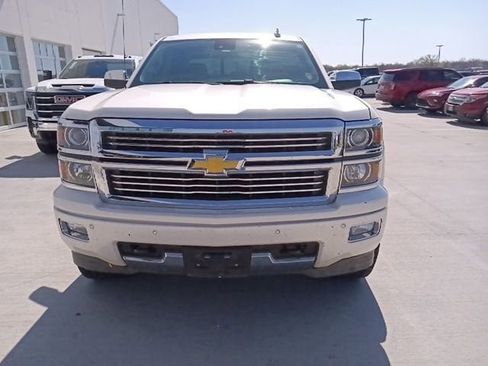 Used 2015 Chevrolet Silverado 1500 High Country w/ High Country Premium Package image 8