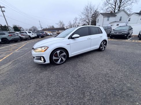 Used 2020 Volkswagen GTI S image 23
