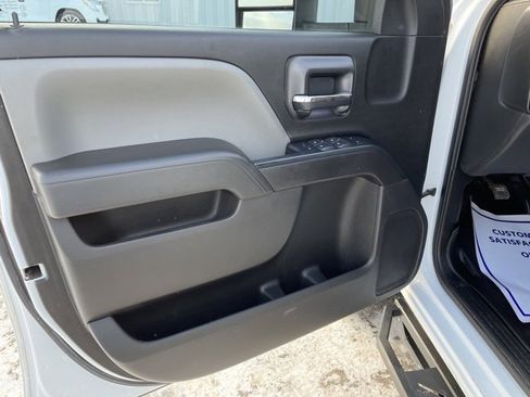 Used 2019 Chevrolet Silverado 2500 W/T image 10