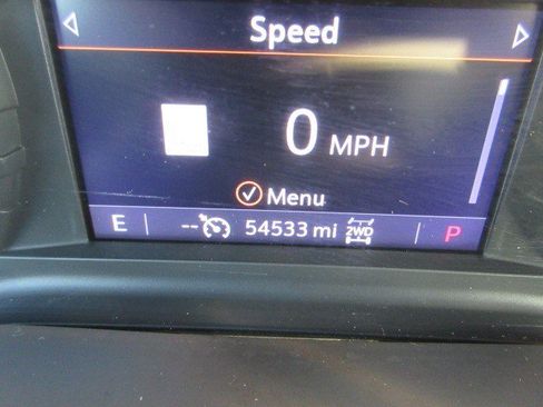 Used 2022 Chevrolet Silverado 1500 LTZ image 23