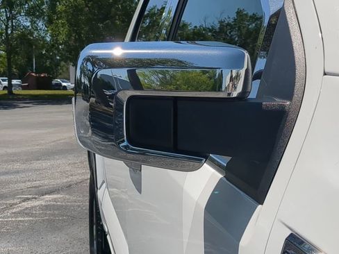 Used 2023 Ford F150 Lariat image 12