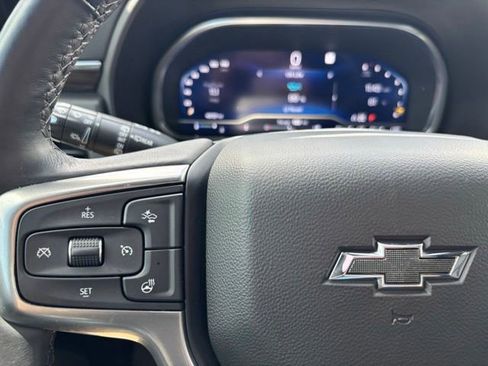 Used 2022 Chevrolet Tahoe Z71 w/ Z71 Off-Road Package AWD/4WD image 28
