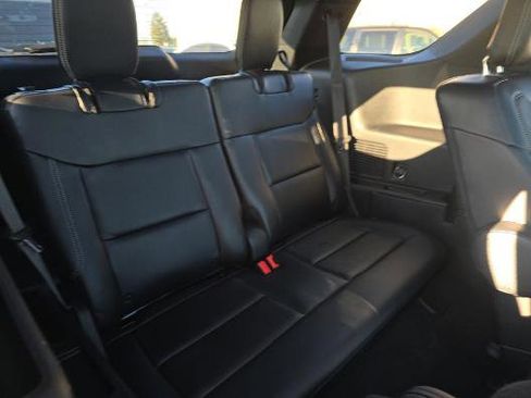 Used 2020 Ford Explorer ST w/ Premium Technology Package AWD/4WD image 9