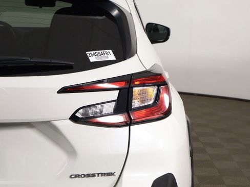 Used 2025 Subaru Crosstrek 2.0i Premium AWD/4WD image 16