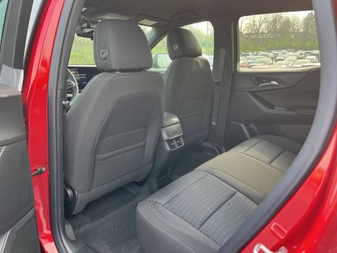 New 2026 Chevrolet Equinox LT image 7