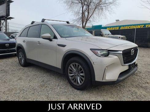 Used 2024 MAZDA CX-90 3.3 Turbo w/ Preferred Plus image 2