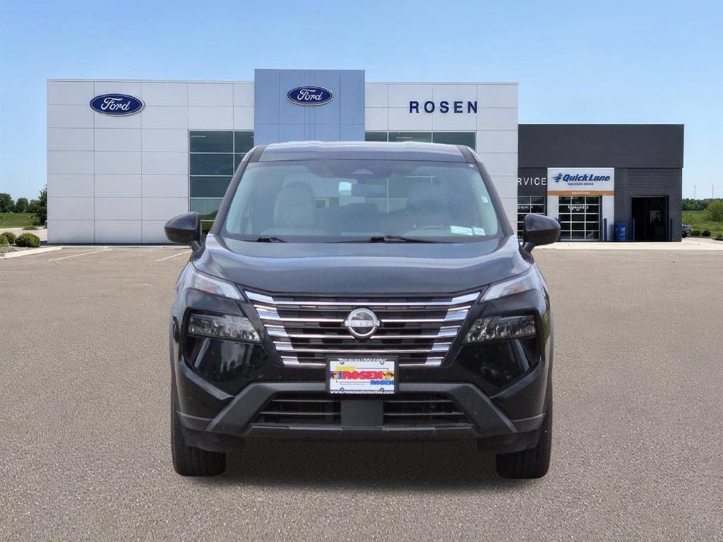 Used 2025 Nissan Rogue SV AWD/4WD image 8
