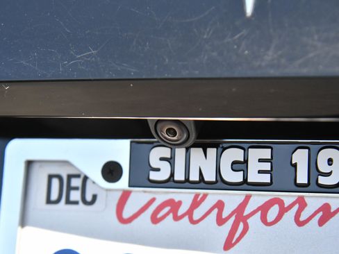 Used 2018 Tesla Model 3 Long Range image 35