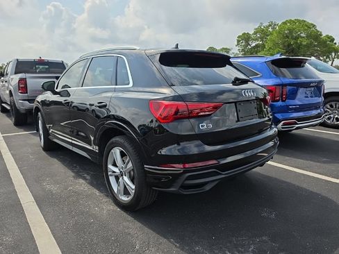 Used 2024 Audi Q3 2.0T Premium w/ Convenience Package AWD/4WD image 14