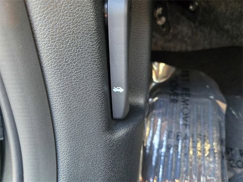 New 2026 Kia Sportage EX image 15