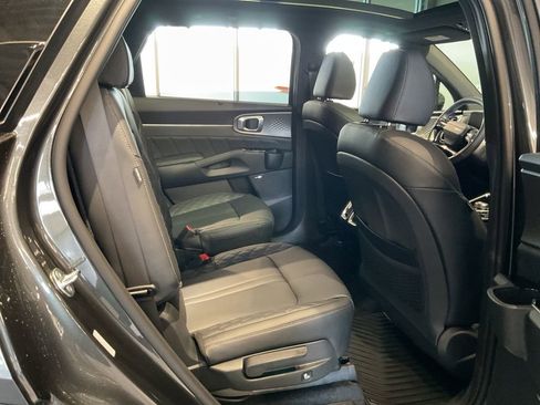 New 2026 Kia Sorento SX Prestige image 28