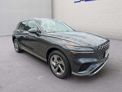 Used 2026 Genesis GV70 2.5T Select AWD/4WD image 4
