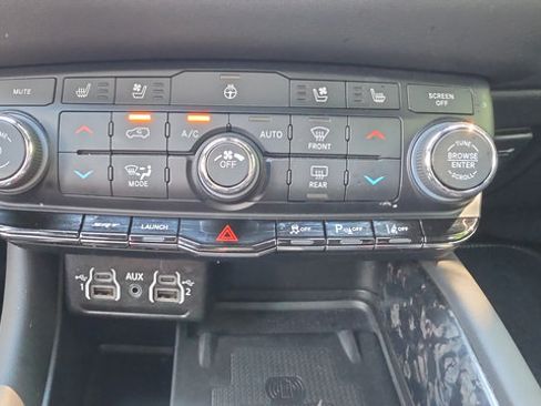 Used 2024 Dodge Durango SRT AWD/4WD image 9
