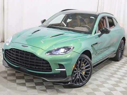 Used 2023 Aston Martin DBX 707 AWD/4WD image 6