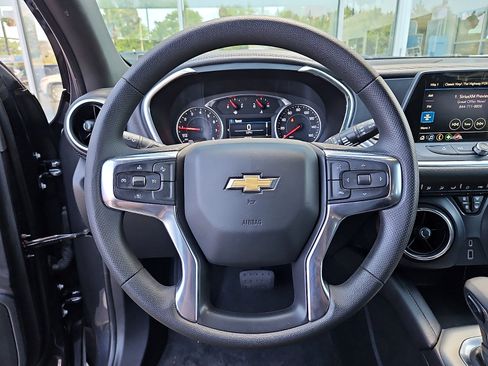 Certified 2022 Chevrolet Blazer LT FWD image 20