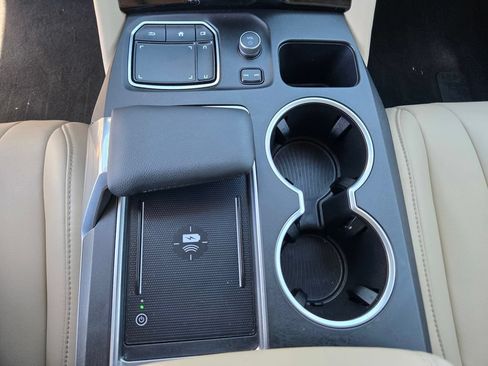 Used 2024 Acura MDX SH-AWD image 19