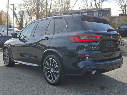 Used 2022 BMW X5 xDrive40i w/ M Sport Package image 7