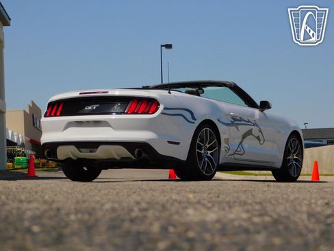 Used 2015 Ford Mustang GT Premium w/ Equipment Group 401A image 23