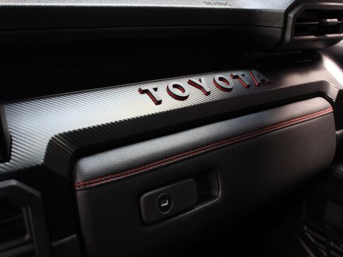 Used 2025 Toyota Tacoma TRD Pro image 80