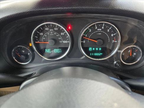 Used 2015 Jeep Wrangler Unlimited Sahara w/ Connectivity Group image 11