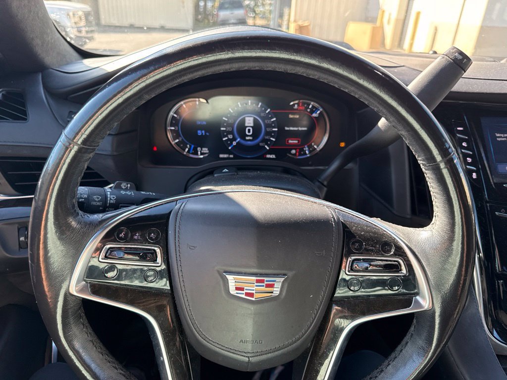 Used 2020 Cadillac Escalade ESV Platinum RWD image 17