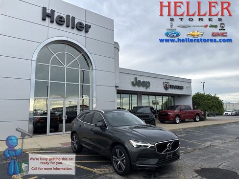 Used 2019 Volvo XC60 T5 Momentum w/ Multimedia Package AWD/4WD image 1