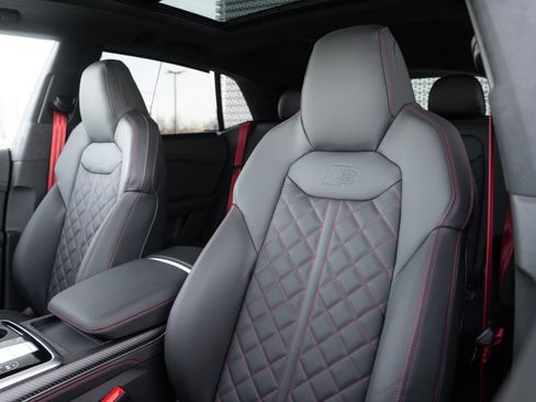 New 2026 Audi SQ8 Prestige AWD/4WD image 28