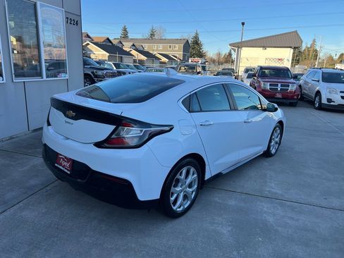 Used 2017 Chevrolet Volt Premier w/ Driver Confidence II Package image 7