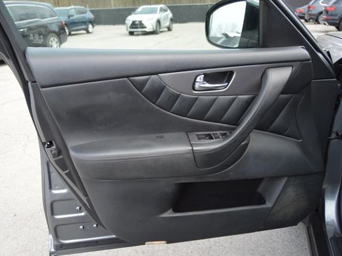 Used 2017 INFINITI QX70 3.7 AWD/4WD image 15