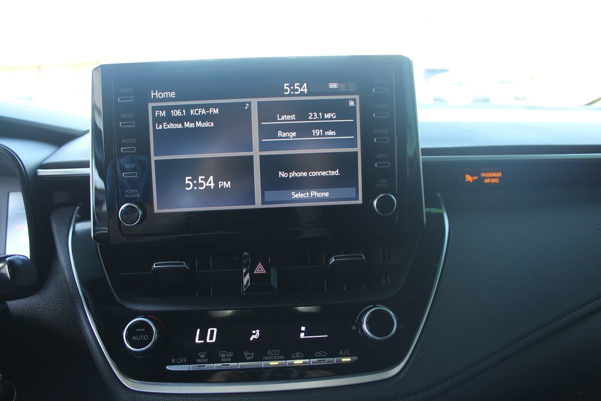 Used 2020 Toyota Corolla SE w/ Carpet Mat Package (TMS) FWD image 26