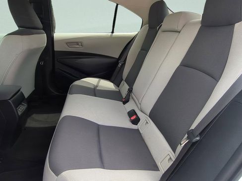 Used 2024 Toyota Corolla LE image 9