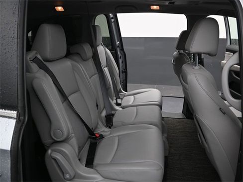 Used 2024 Honda Odyssey Touring image 22