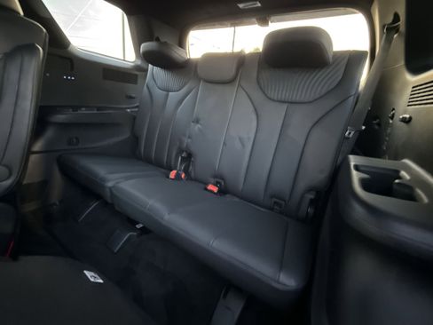 Used 2025 Hyundai Palisade Calligraphy FWD image 26