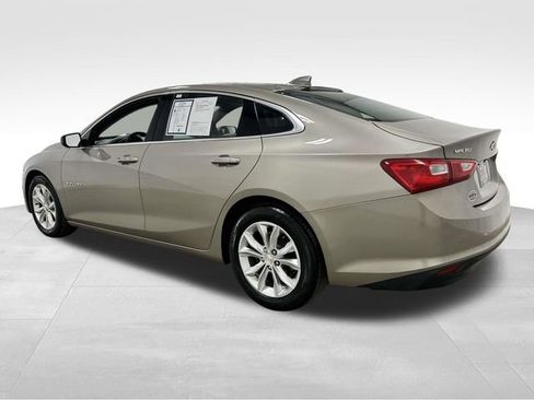 Used 2023 Chevrolet Malibu LT FWD image 4