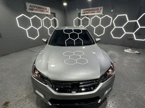 Used 2013 Honda Accord LX image 10