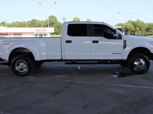 Used 2017 Ford F350 XL w/ STX Appearance Package AWD/4WD image 5